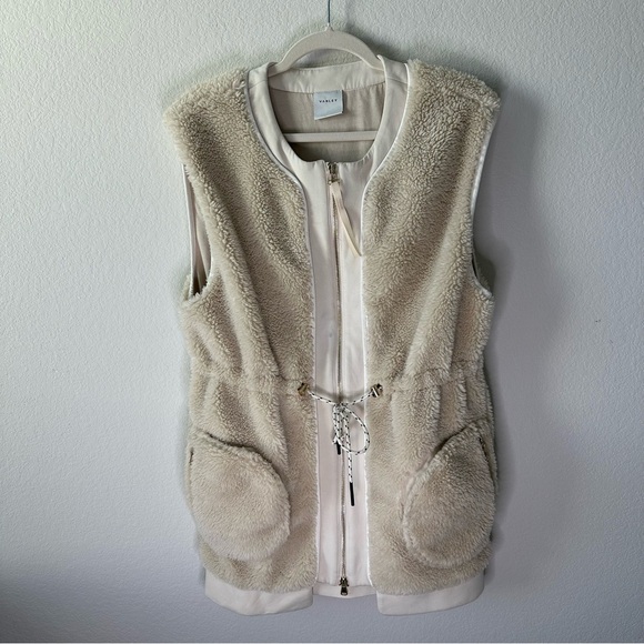 VARLEY Perry Cream Furry Teddy Vest SZ S - Picture 2 of 11